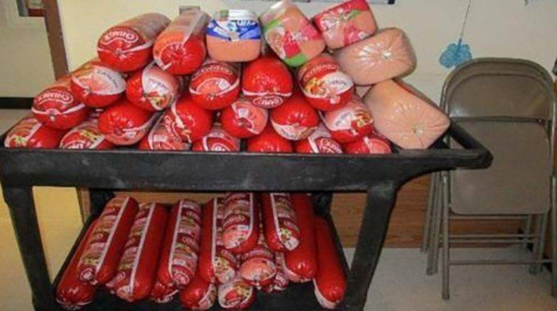Таможенники изъяли 600 фунтов контрабандной мясной продукции на границе между Мексикой и США