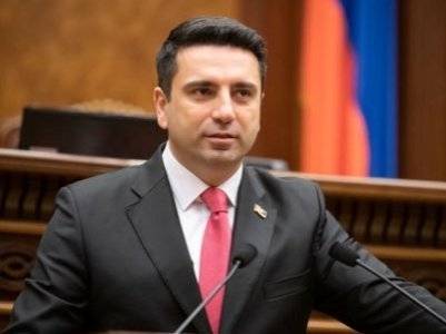 Ален Симонян представил два иска в суд