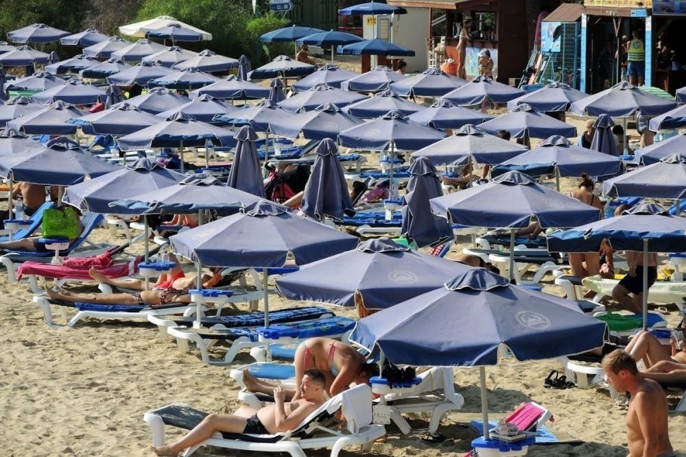 Туристический сезон в Греции начнется 15 июня