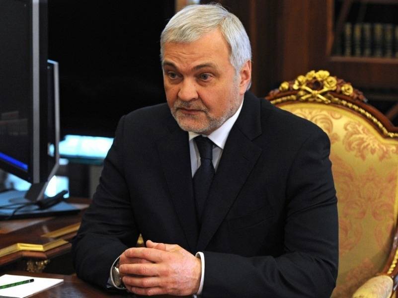 Владимир Уйба выступил против "необдуманных действий" по объединению регионов
