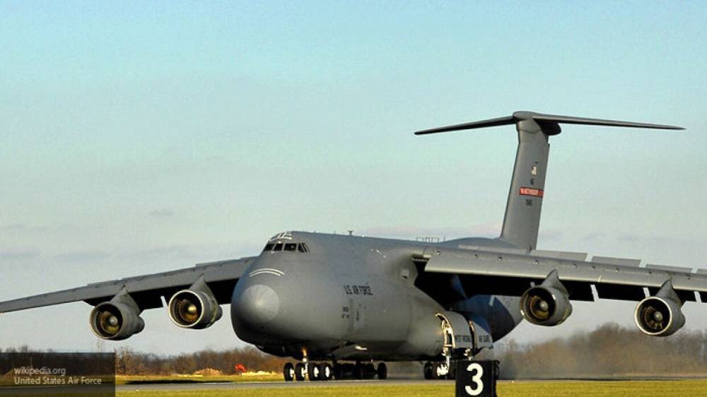 ВВС США обнародовали видео вылета самолета с аппаратами ИВЛ для РФ