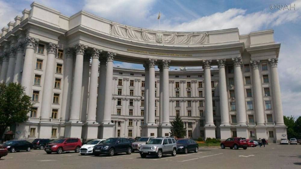 Киев выразил протест правительству Болгарии из-за декларации о защите общины