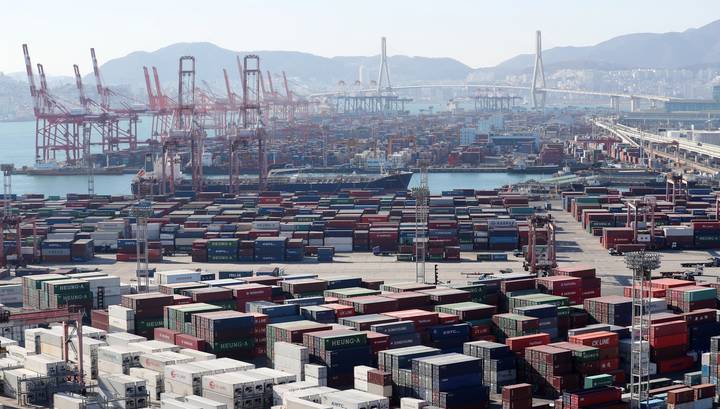 Экспорт Южной Кореи в мае упал на 20,3%