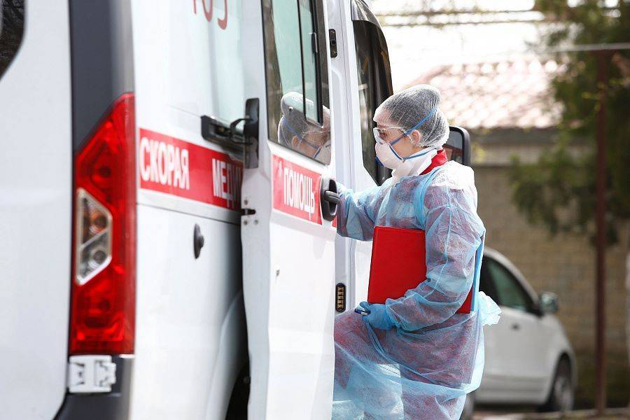 Глава района в Адыгее ушел в отставку после того как 155 человек заразились коронавирусом на похоронах
