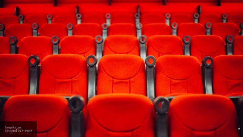 Открывшиеся кинотеатры Ленобласти транслируют мартовские фильмы и заполняют залы на 50%