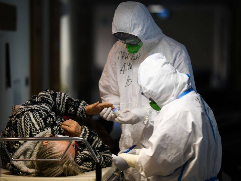 В России за сутки выявили 8849 заболевших коронавирусом