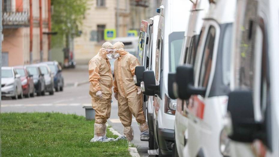Число умерших от коронавируса в России превысило 3 тыс. человек
