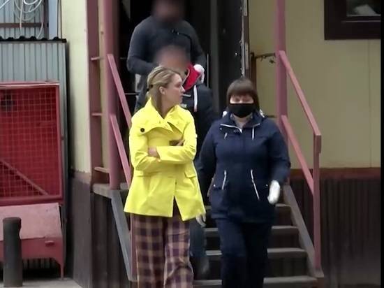 Москвичку задержали за фейк о продаже масок из гумпомощи