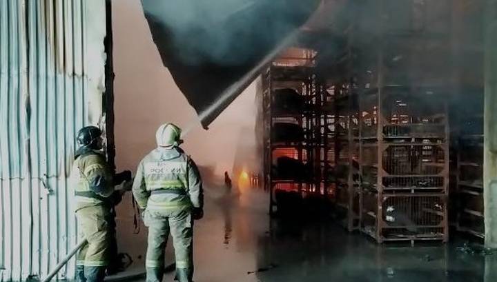 Предварительная причина пожара на складе в Самаре - авария в электропроводке