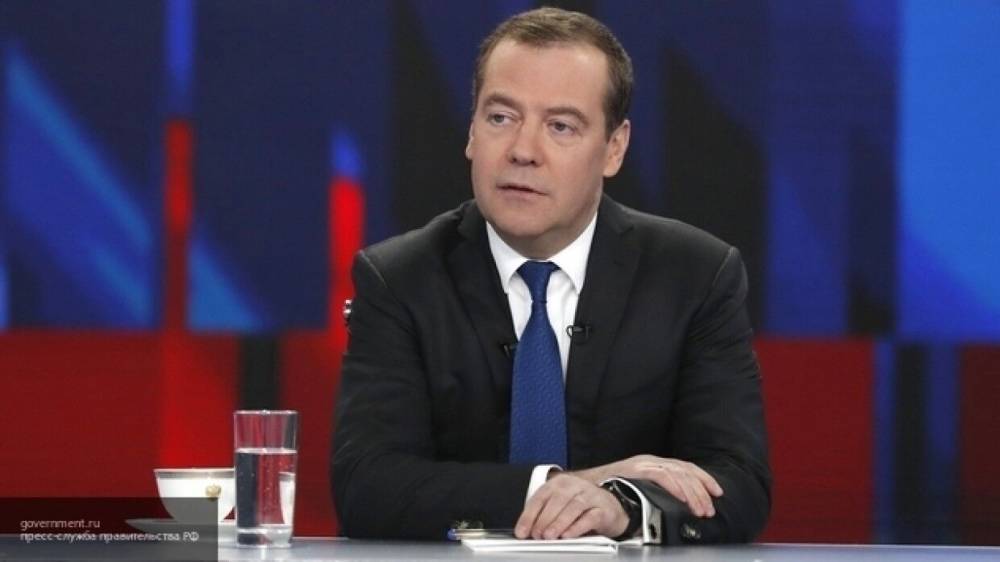 Медведев прокомментировал изменения в мире на фоне пандемии коронавируса
