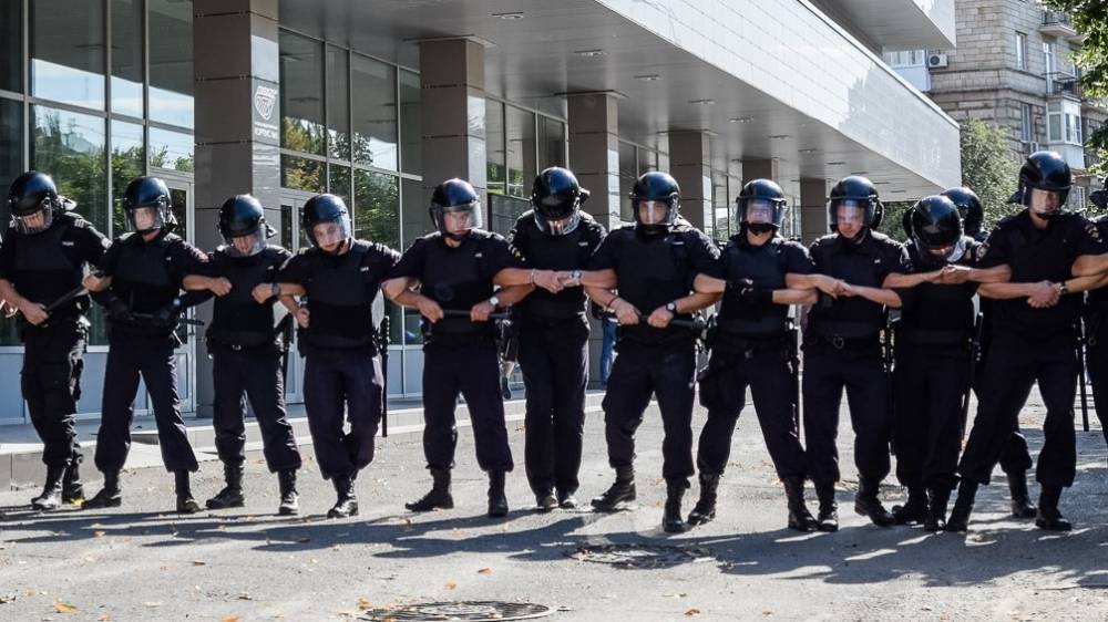 Полицейские в России станут «всемогущими»