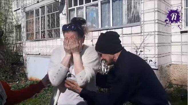 В Коми женщина через 24 года нашла отца, который жил недалеко от дома в подвале - readovka.news - респ. Коми - Сыктывкар