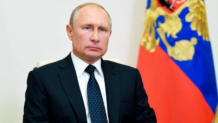 Путин призвал не повышать стоимость обучения в вузах