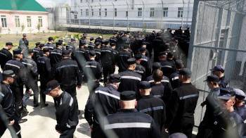Мирзиёев помиловал 258 осужденных. Среди них 164 – лица, участвовавшие в деятельности запрещенных организаций