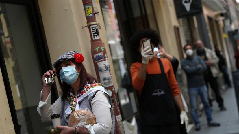 В Испании за сутки от коронавируса умерли 48 человек