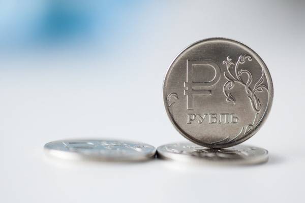 Аналитик дал позитивный прогноз по курсу рубля