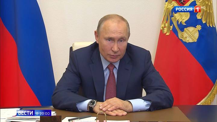 ЕГЭ, поступление и дистанционка: Путин обозначил задачи системы образования