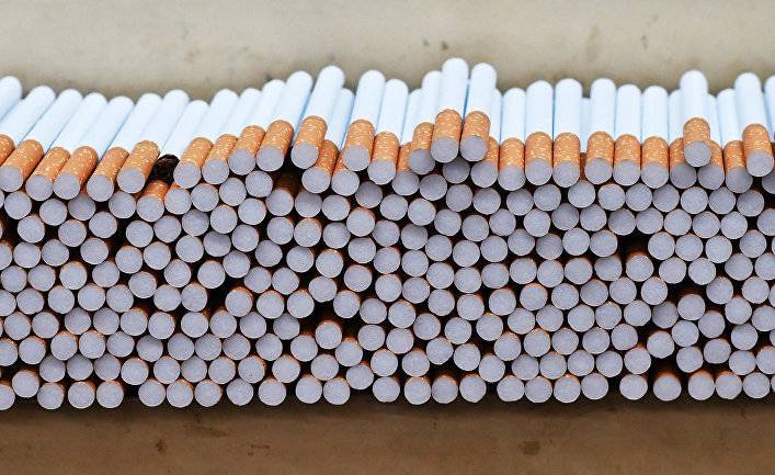 Helsingin Sanomat (Финляндия): в Петербурге табачные компании добились включения сигарет в список товаров первой необходимости