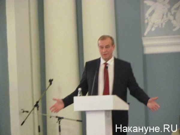 Сергей Левченко будет баллотироваться в губернаторы Иркутской области, но боится, что его не допустят до выборов