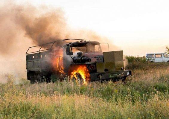 ЛНР: Грузовик ВСУ подорвался на мине, один военный погиб, трое ранено