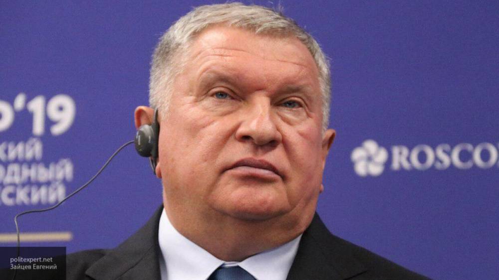 Контракт главы "Роснефти" Игоря Сечина будет продлен на пять лет