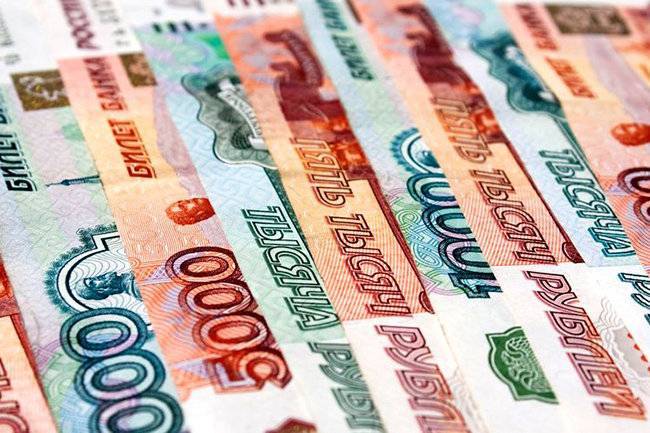Дефицит бюджета РФ превысил размер Фонда Национального Благосостояния