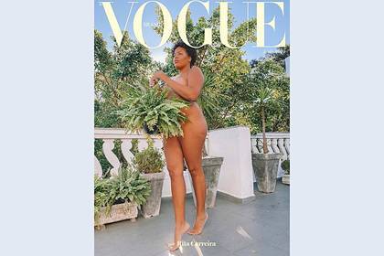 На обложке Vogue появилась обнаженная плюс-сайз модель