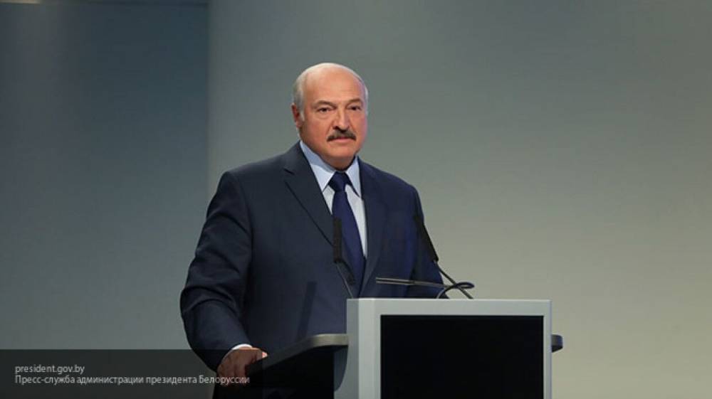 Лукашенко объяснил потребность Белоруссии в ракетном оружии