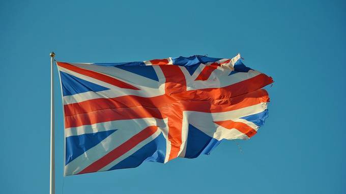 Великобритания не планирует выходить из Договора по открытому небу