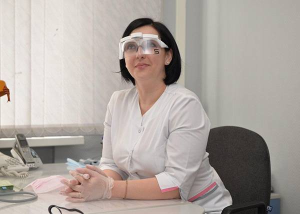 Свердловские изобретатели создали электронную защитную маску от коронавируса
