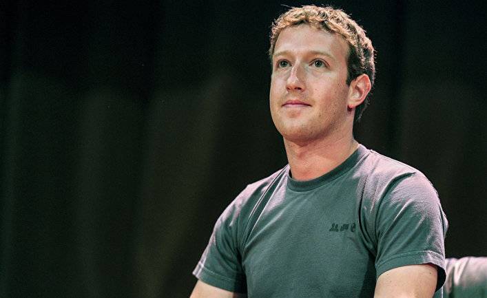 Facebook (США): Марк Цукерберг о будущем удаленной работы