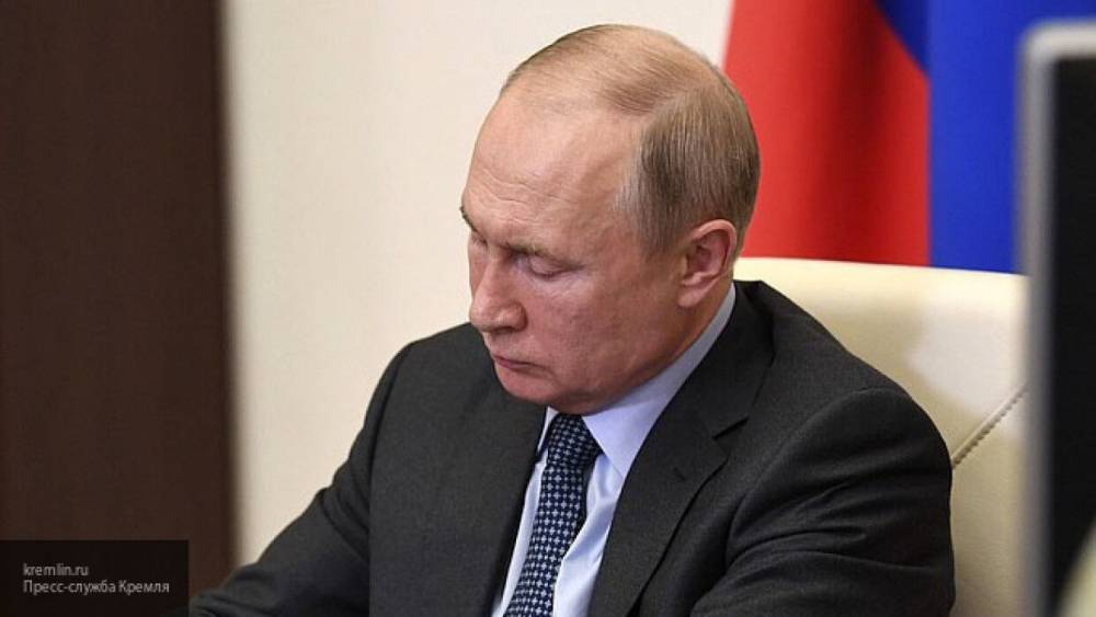 Путин заявил о необходимости дальнейшего повсеместного тестирования на COVID-19