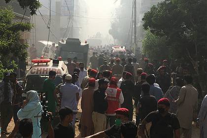Появилось сообщение о выжившем в авиакастрофе в Пакистане