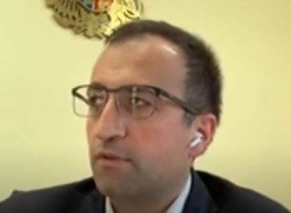 Министр здравоохранения попросил представителей Общественного совета Армении о помощи