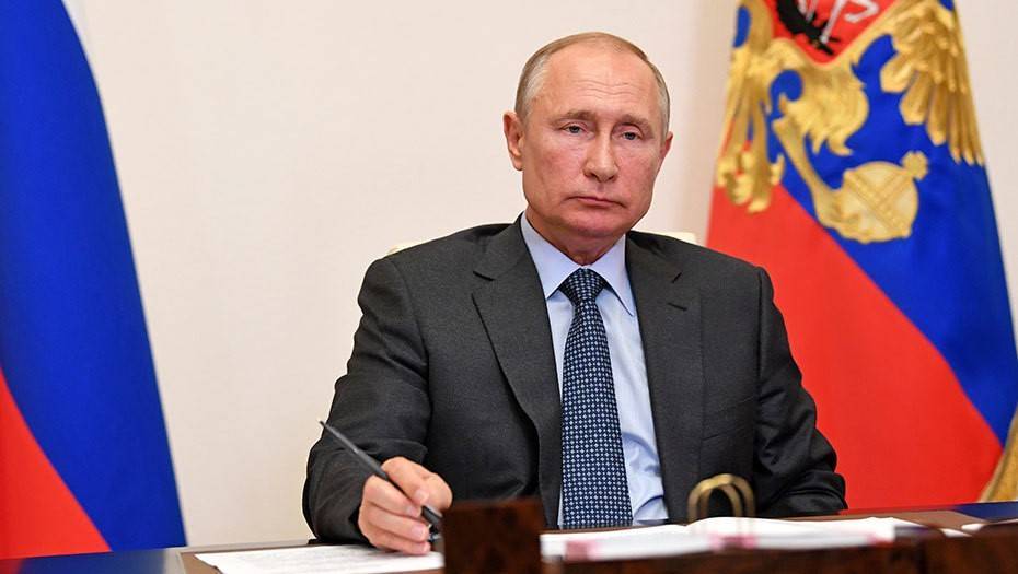 Плато, рост смертности и новая волна эпидемии: ключевые итоги совещания Путина