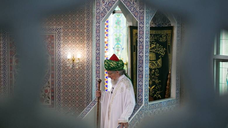 Совет муфтиев России призвал мусульман отмечать Ураза-байрам дома