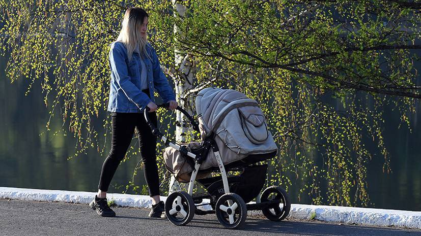 По поручению президента: Госдума приняла закон об увеличении пособий по уходу за детьми