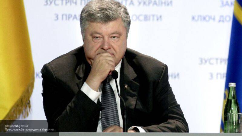 Окара: власти Украины сделают все, чтобы "замять" дело в отношении Порошенко