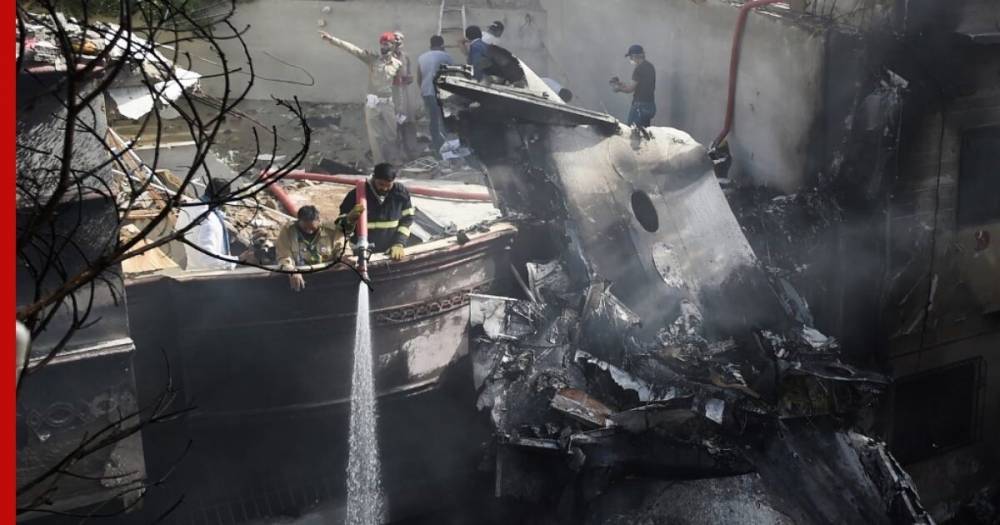 В Пакистане сообщили о выживших при крушении Airbus A320