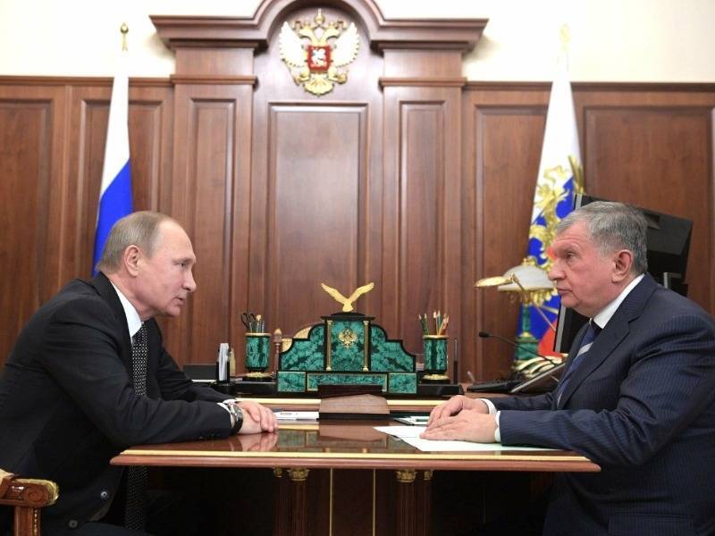 "Интерфакс": Россия утратила контрольный пакет акций "Роснефти"