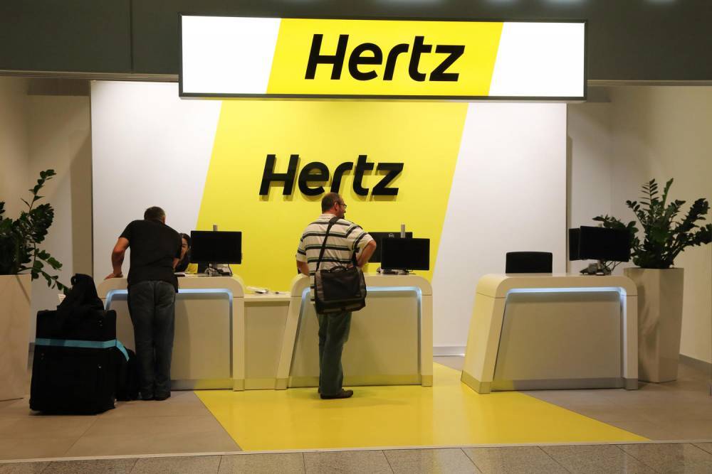 Компания Hertz объявила о банкротстве из-за корона-кризиса