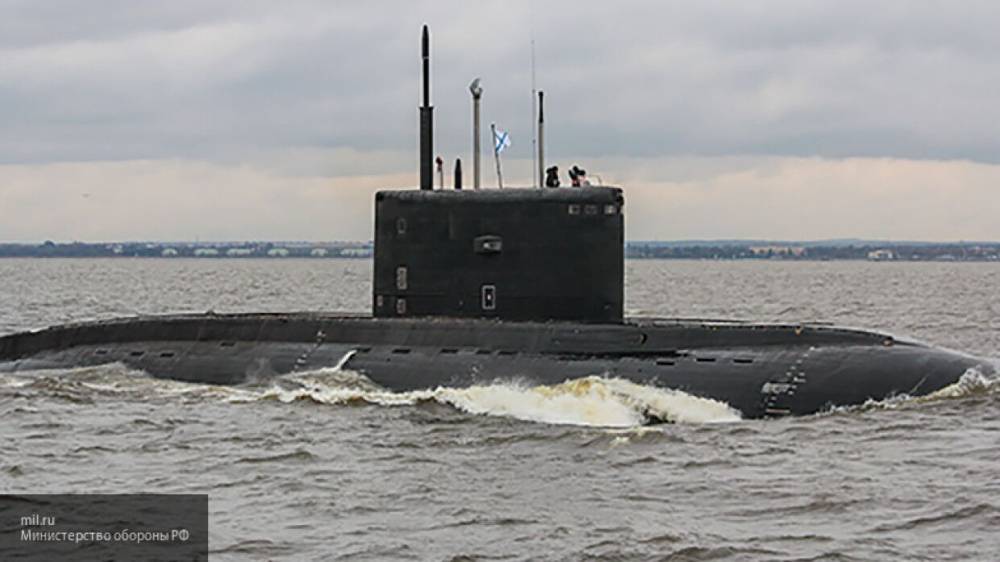 Подводные лодки ЧФ "Ростов-на-Дону" и "Колпино" выполнили торпедные стрельбы