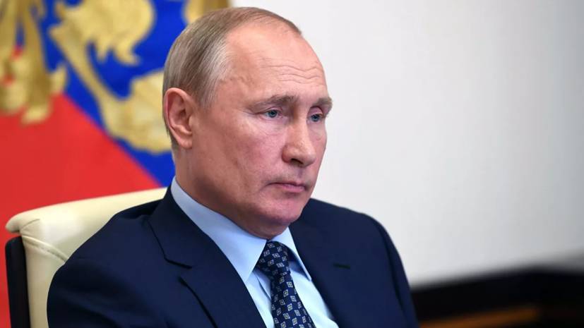 Путин поручил снизить риски заболевания коронавирусом вахтовиков ТЭК
