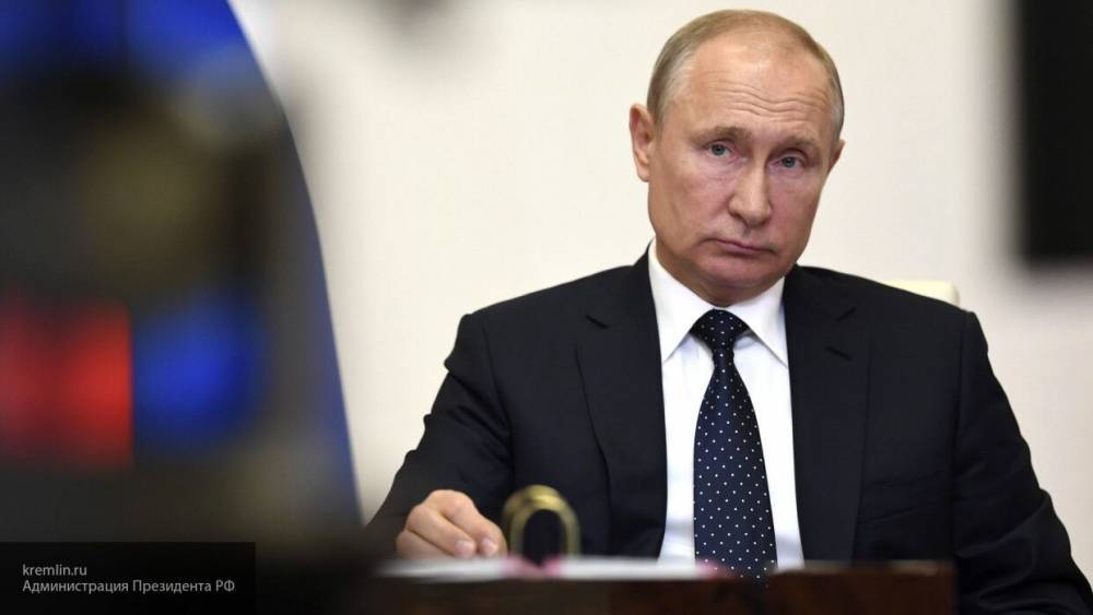 Путин запретил судимым за преступления средней тяжести баллотироваться в депутаты