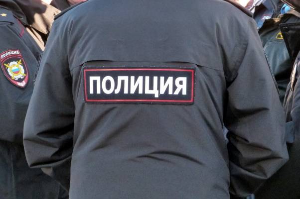 Неизвестный захватил заложников в московском банке