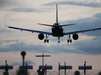 Вылетевший из Еревана самолет со 109 россиянами на борту приземлился в Воронеже