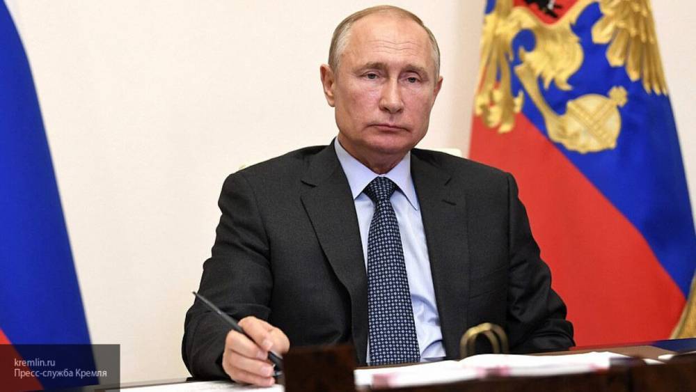 Путин подписал закон о продлении эксперимента по цифровому голосованию