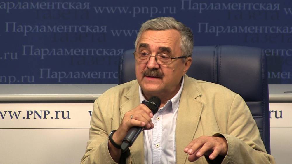 Жарихин объяснил, почему Киев не заинтересован в диалоге с жителями Крыма