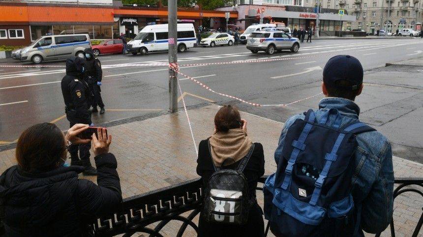 Что рассказывали очевидцы с места захвата заложников в центре Москвы