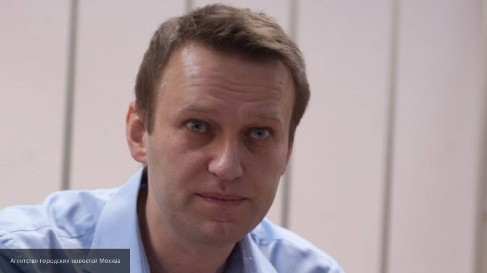 Подписчики заинтересовались доходами Навального после поста о желании съездить на отдых